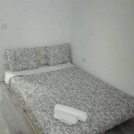 Lisbon 3-bed In 15min From Apartment